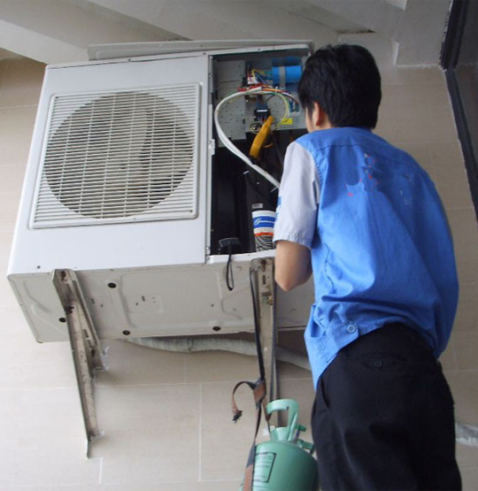 博乐空调开机无反应维修